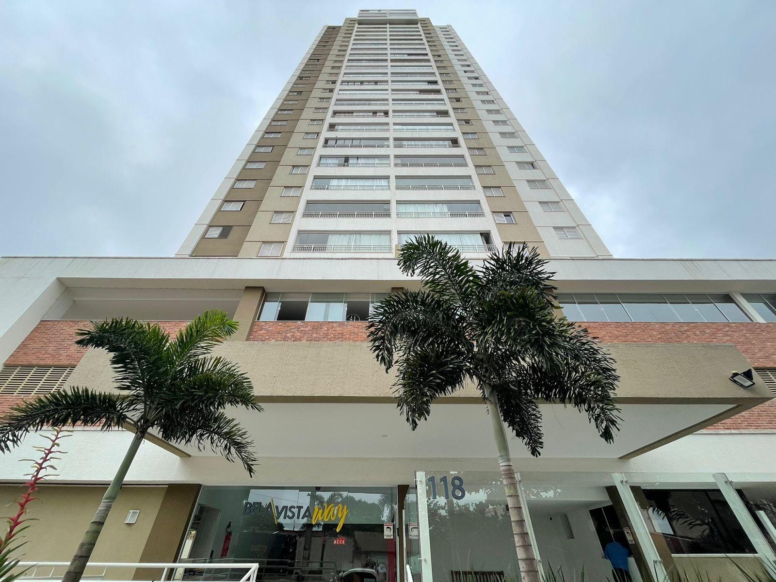 Apartamento à venda com 2 quartos, 62m² - Foto 1