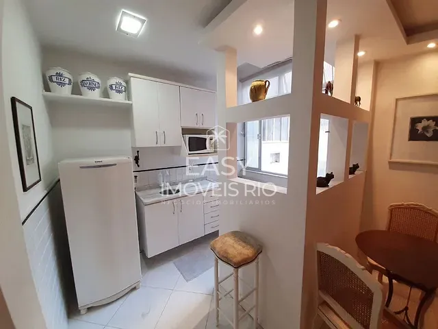 Apartamento com 36m² 1 quarto e 1 banheiro, para alugar, no bairro Leblon em Rio de Janeiro