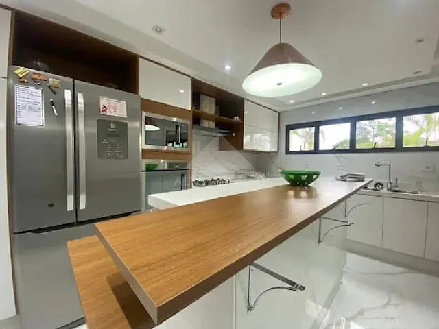 Apartamento com 220m² 4 quartos e 2 banheiros, à venda, no bairro Vila Bocaina em Mauá