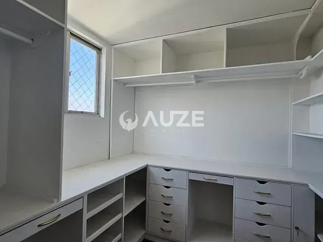 Apartamento com 119m² 3 quartos e 5 banheiros, à venda, no bairro Centro em Curitiba