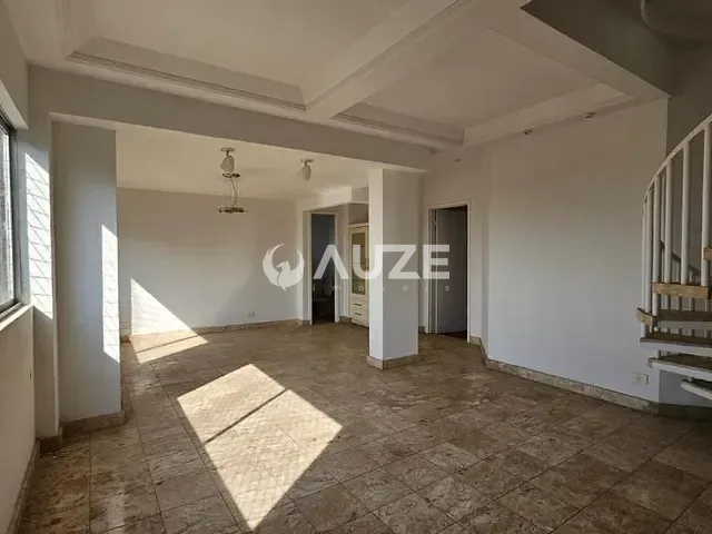 Apartamento com 119m² 3 quartos e 5 banheiros, à venda, no bairro Centro em Curitiba