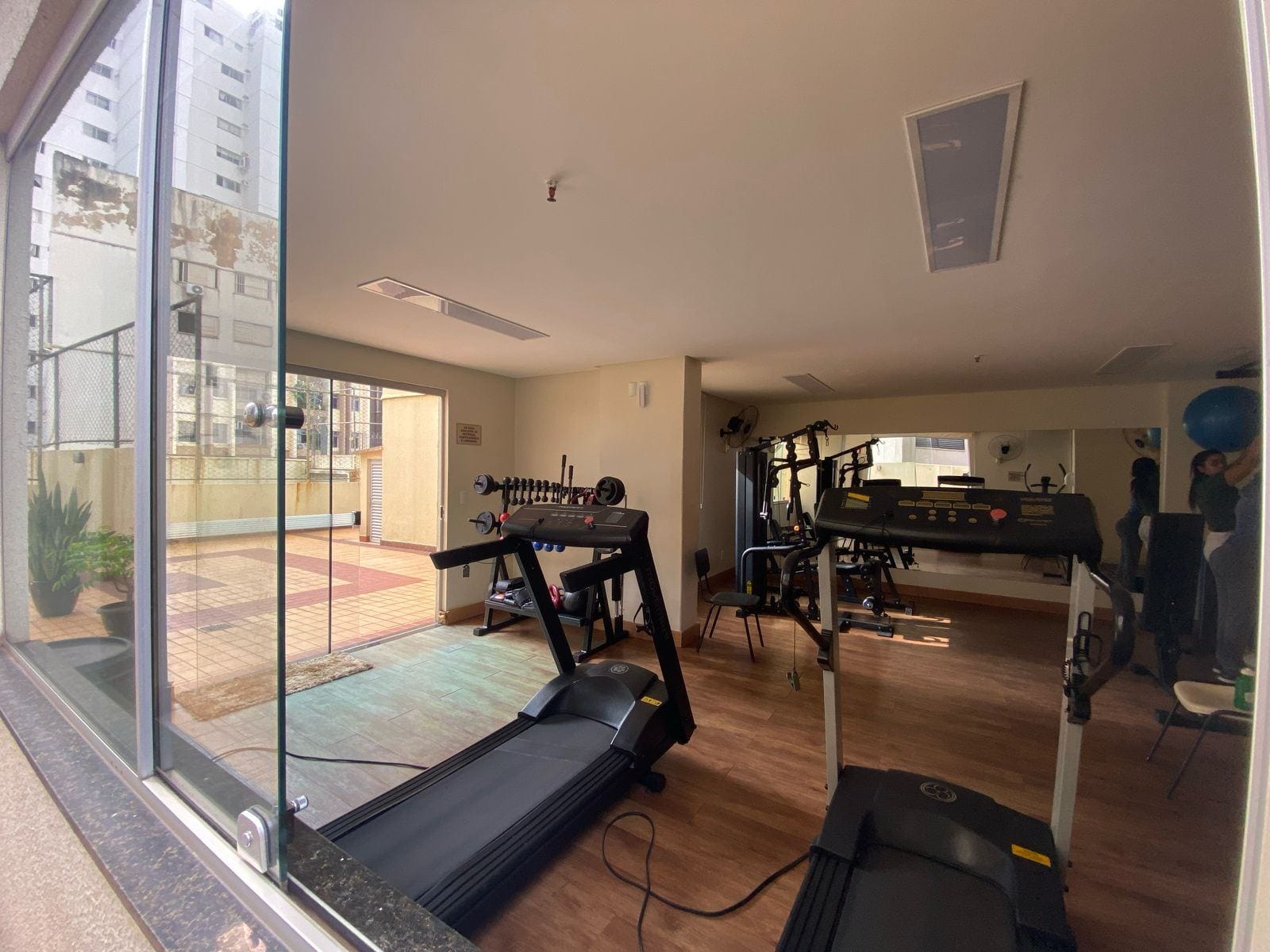 Apartamento à venda com 4 quartos, 160m² - Foto 4