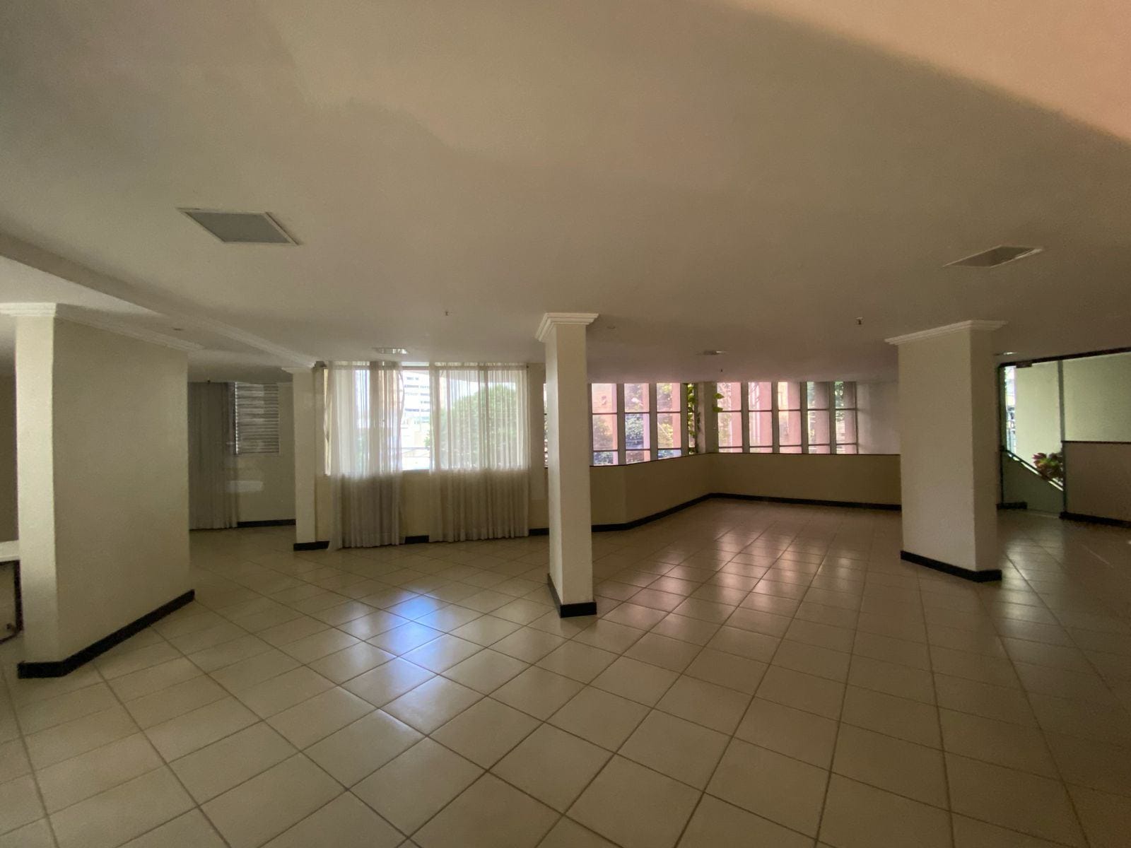Apartamento à venda com 4 quartos, 160m² - Foto 20