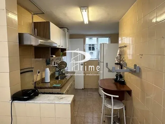Apartamento com 70m² 2 quartos e 2 banheiros, à venda, no bairro Icaraí em Niterói