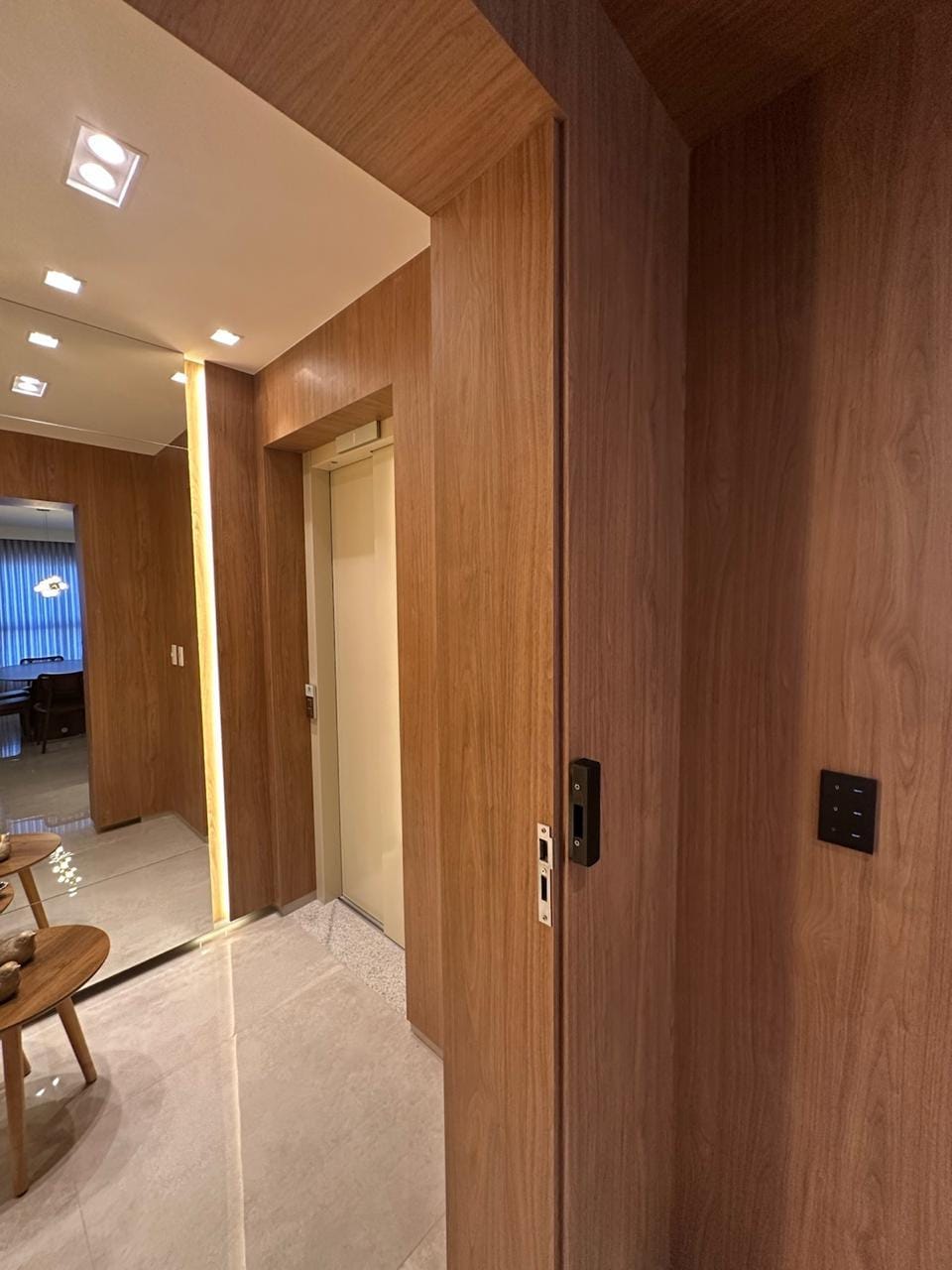 Apartamento à venda com 3 quartos, 114m² - Foto 25