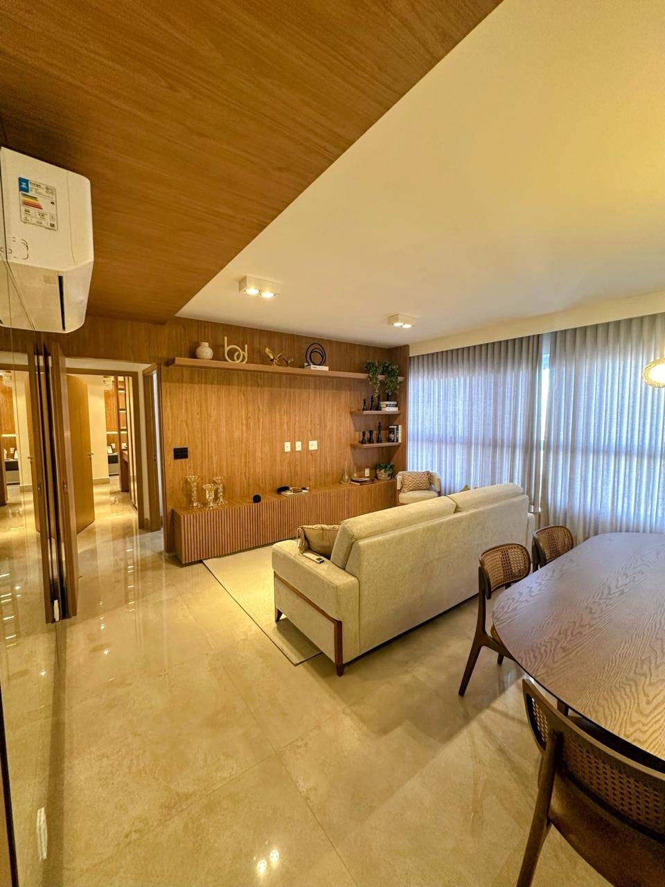 Apartamento à venda com 3 quartos, 114m² - Foto 3