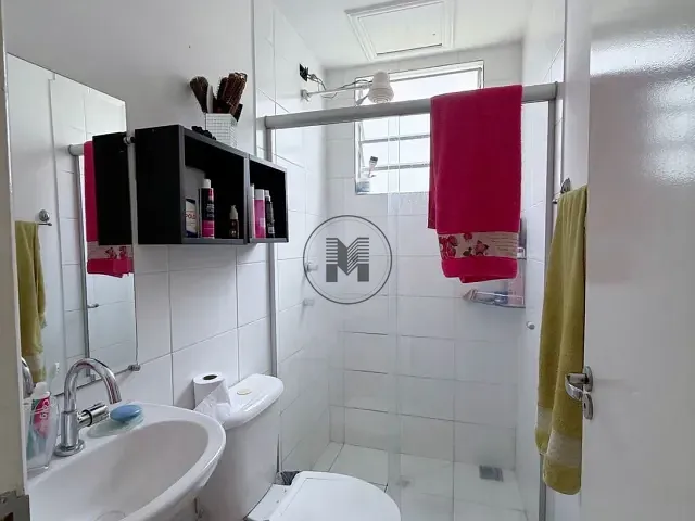 Apartamento 2 quartos e 1 banheiro, à venda, no bairro Vila Mariana em Aparecida