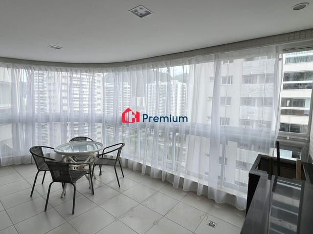 Apartamento 2 quartos e 1 banheiro, para alugar, no bairro Barra da Tijuca em Rio de Janeiro