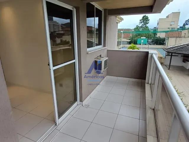 Apartamento 3 quartos e 2 banheiros, para alugar, no bairro Recreio dos Bandeirantes em Rio de Janeiro