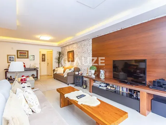 Apartamento com 213m² 4 quartos e 5 banheiros, à venda, no bairro Bigorrilho em Curitiba