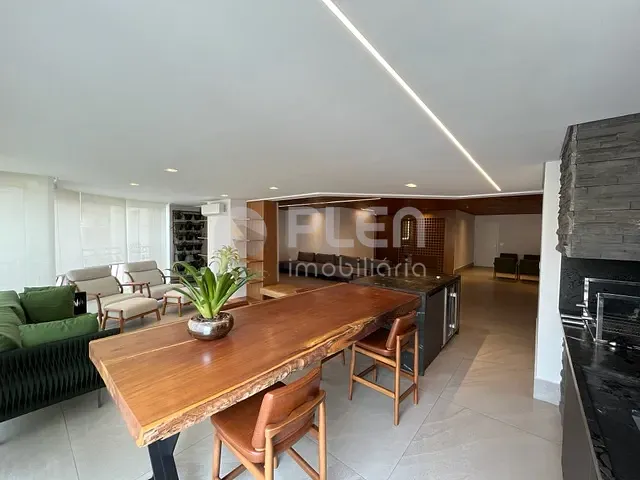 Apartamento 4 quartos e 6 banheiros, para alugar, no bairro Santana em São Paulo