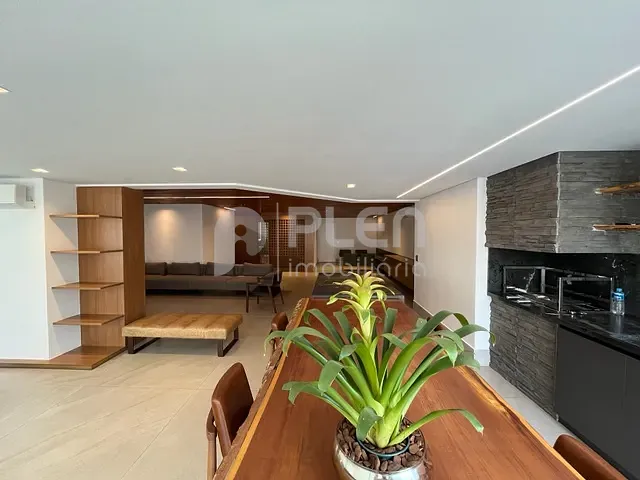 Apartamento 4 quartos e 6 banheiros, à venda, no bairro Santana em São Paulo