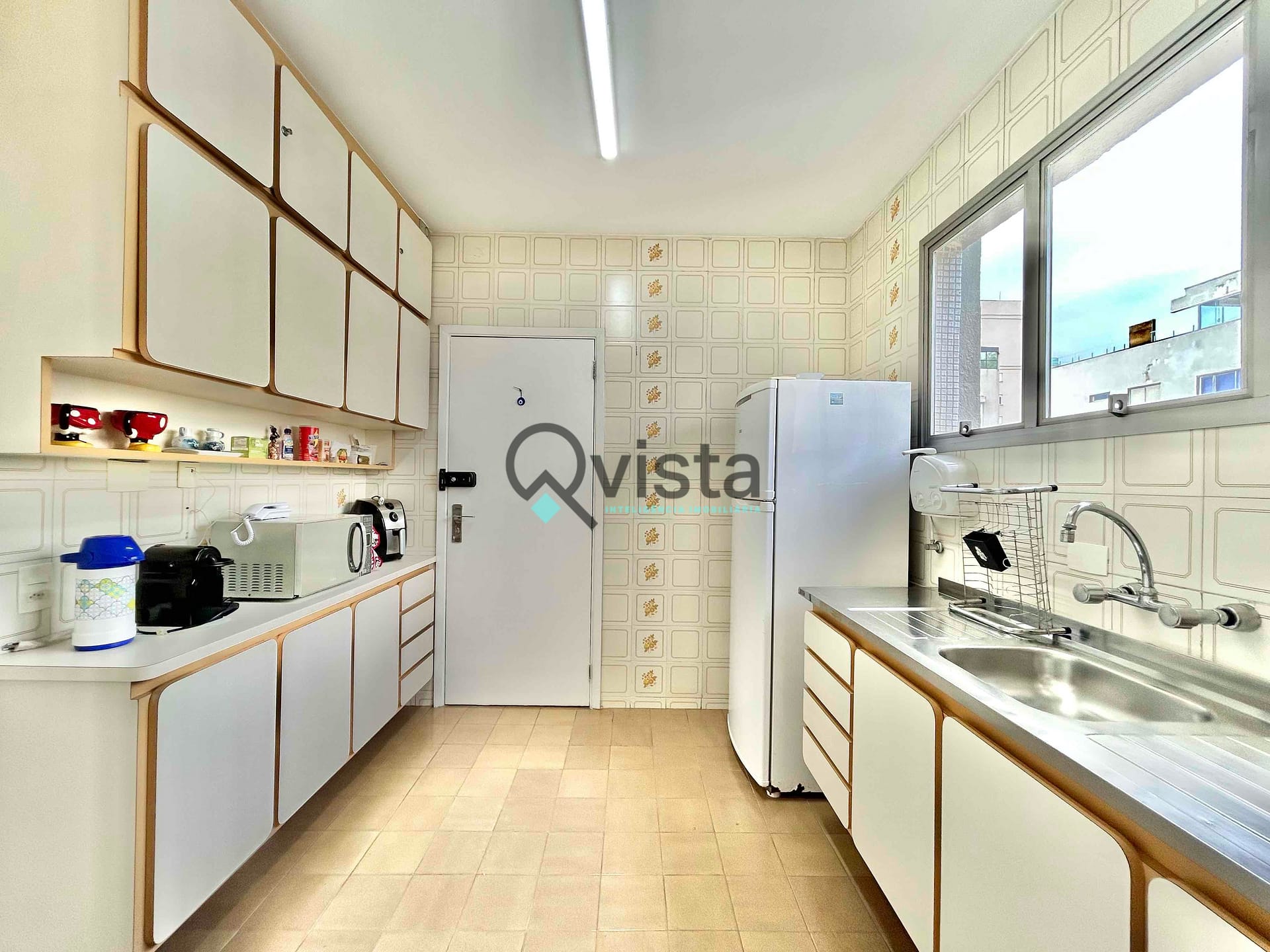 Apartamento à venda com 3 quartos, 90m² - Foto 32