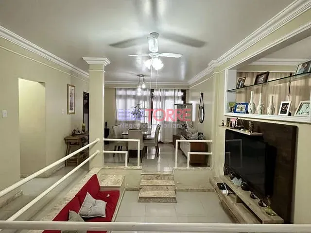 Casa 4 quartos e 3 banheiros, à venda, no bairro Jardim Vitória em Itabuna