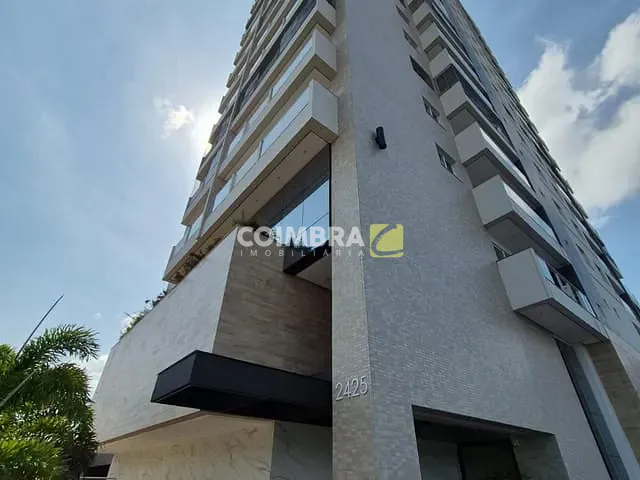 Apartamento com 146m² 3 quartos e 3 banheiros, à venda, no bairro Aparecida em Santarém