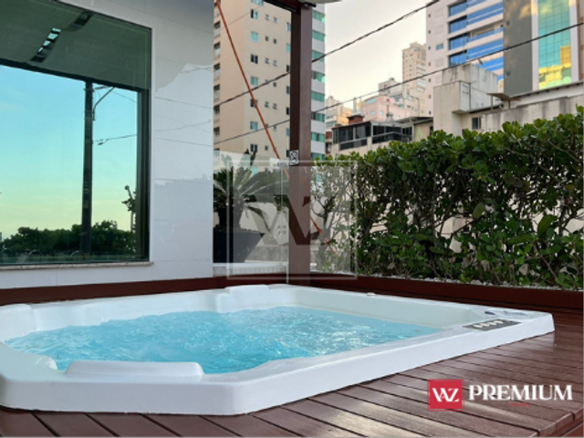 Apartamento com 220m² 4 quartos e 5 banheiros, à venda, no bairro Meia Praia em Itapema