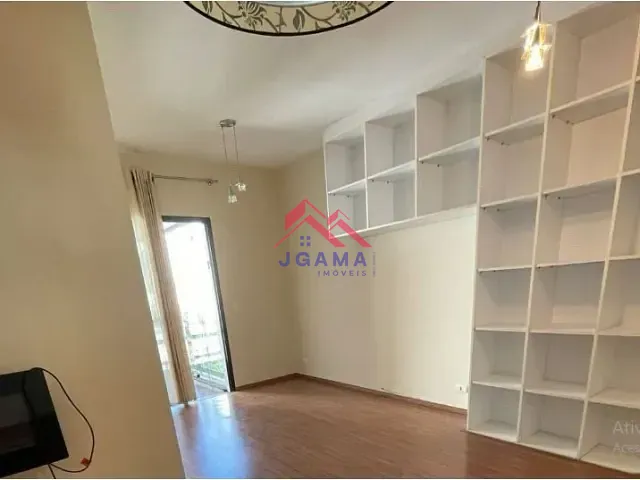 Apartamento 2 quartos e 2 banheiros, à venda, no bairro Vila Suzana em São Paulo