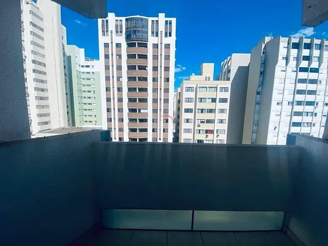Apartamento com 173m² 3 quartos e 2 banheiros, à venda, no bairro Centro em Londrina