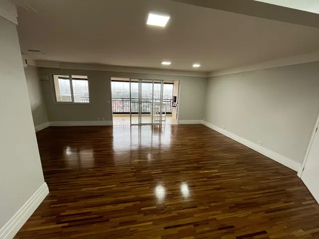 Apartamento com 128m² 3 quartos e 3 banheiros, à venda ou para alugar, no bairro Jardim São Caetano em São Caetano do Sul
