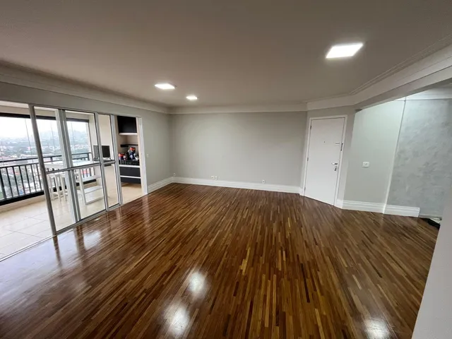 Apartamento com 128m² 3 quartos e 3 banheiros, à venda ou para alugar, no bairro Jardim São Caetano em São Caetano do Sul