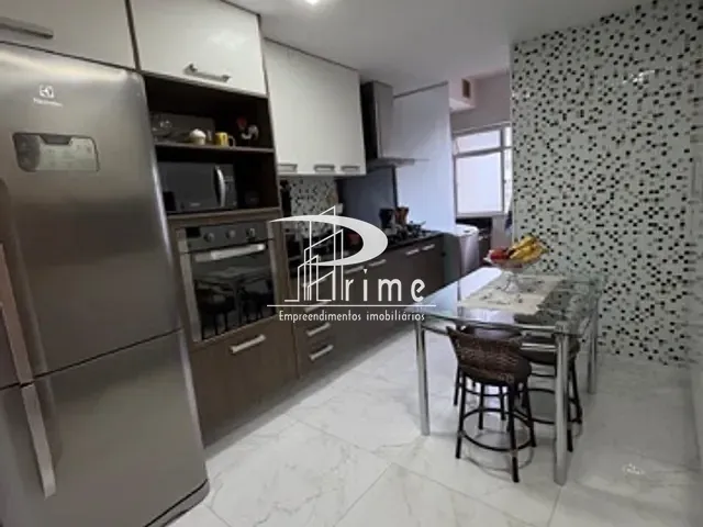 Apartamento 3 quartos e 2 banheiros, à venda, no bairro Camboinhas em Niterói