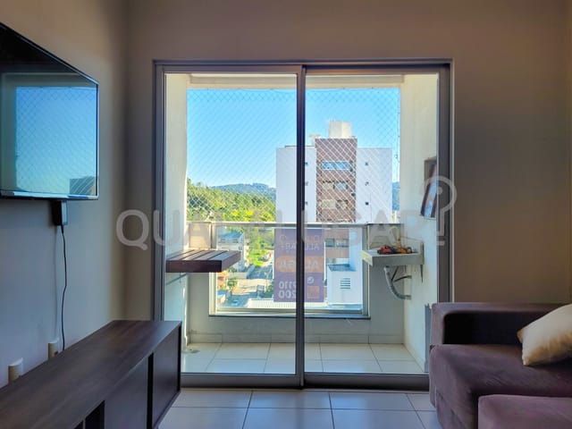 Apartamento 2 quartos e 1 banheiro, para alugar, no bairro Dehon em Tubarão
