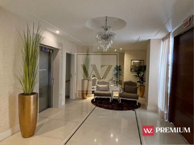 Apartamento com 249m² 4 quartos e 4 banheiros, à venda, no bairro Meia Praia em Itapema