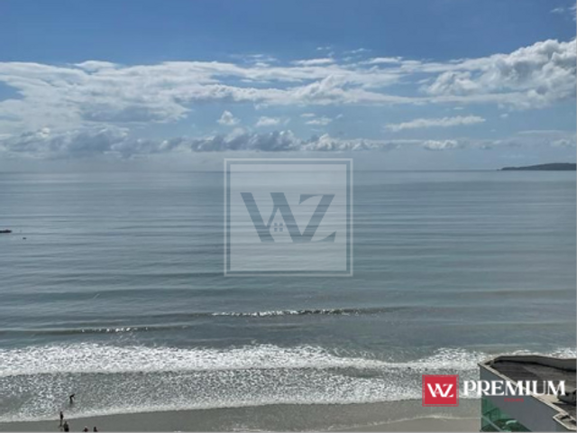 Apartamento com 249m² 4 quartos e 4 banheiros, à venda, no bairro Meia Praia em Itapema