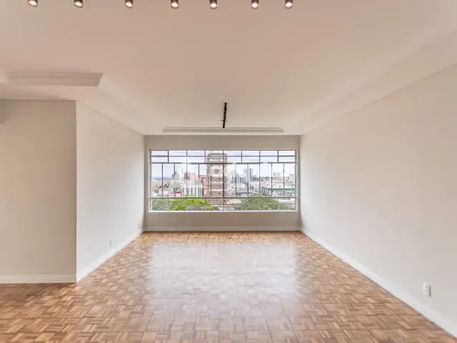Apartamento com 149m² 3 quartos e 3 banheiros, à venda ou para alugar, no bairro Centro em Ponta Grossa