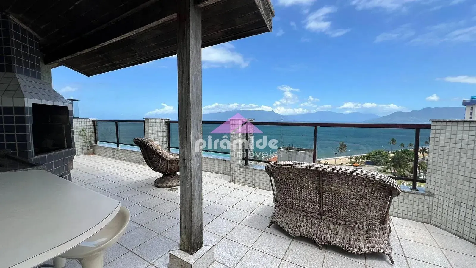 Apartamento, 3 quartos, 156 m² - Foto 1