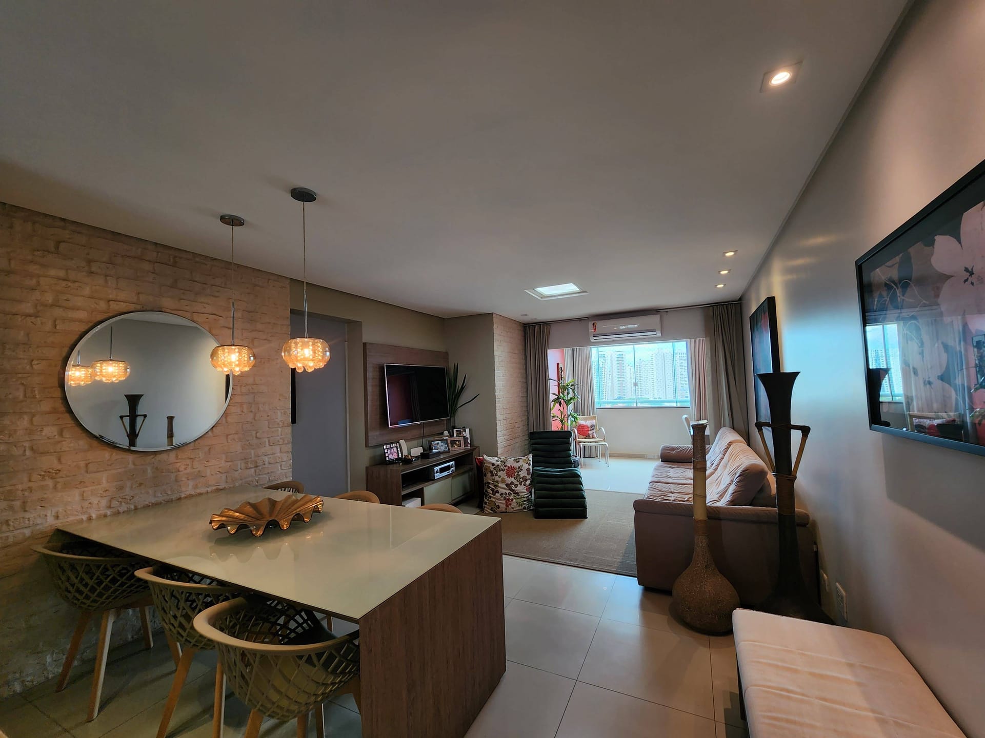 Apartamento à venda com 3 quartos, 94m² - Foto 1