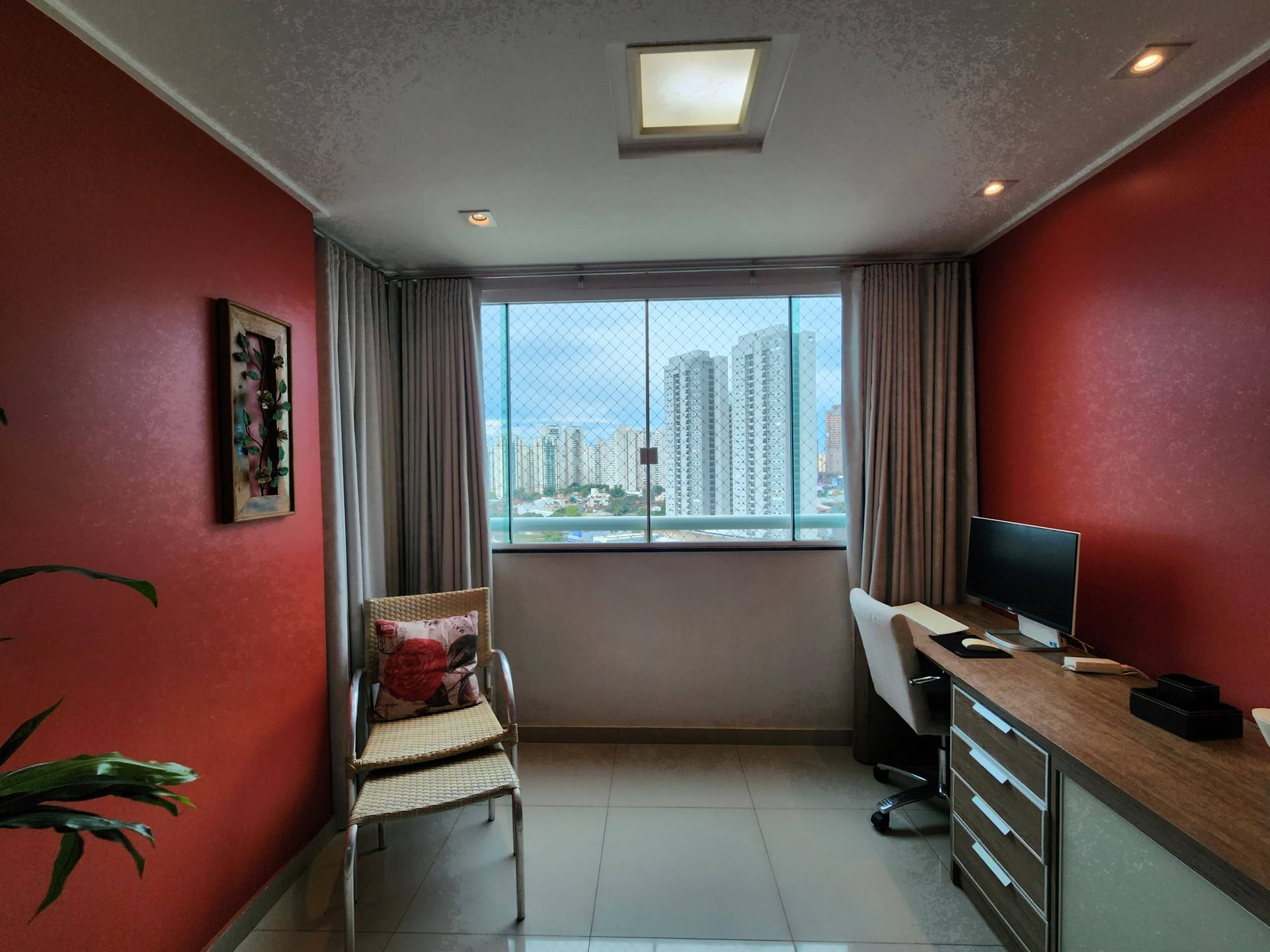 Apartamento à venda com 3 quartos, 94m² - Foto 8