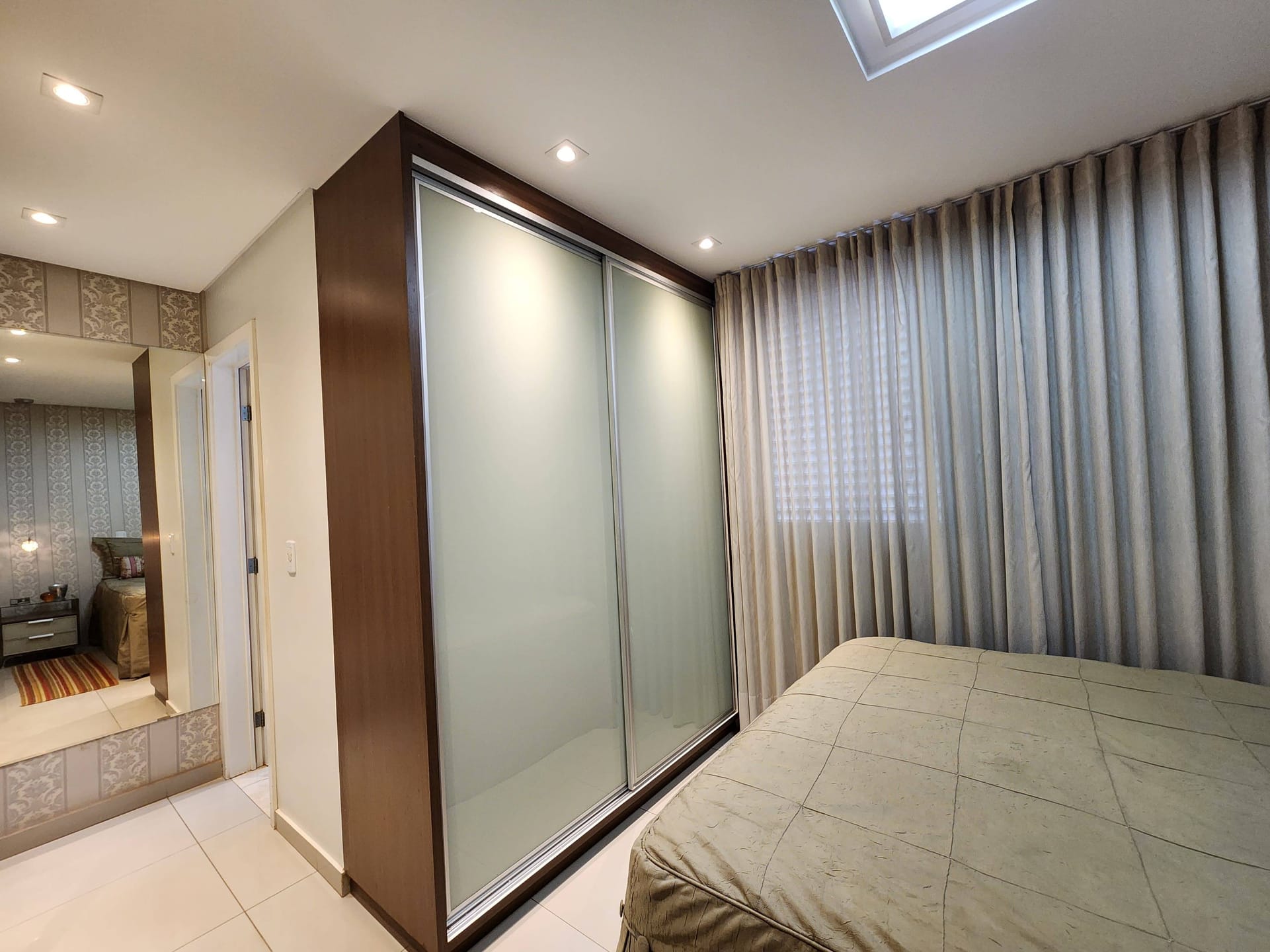 Apartamento à venda com 3 quartos, 94m² - Foto 18