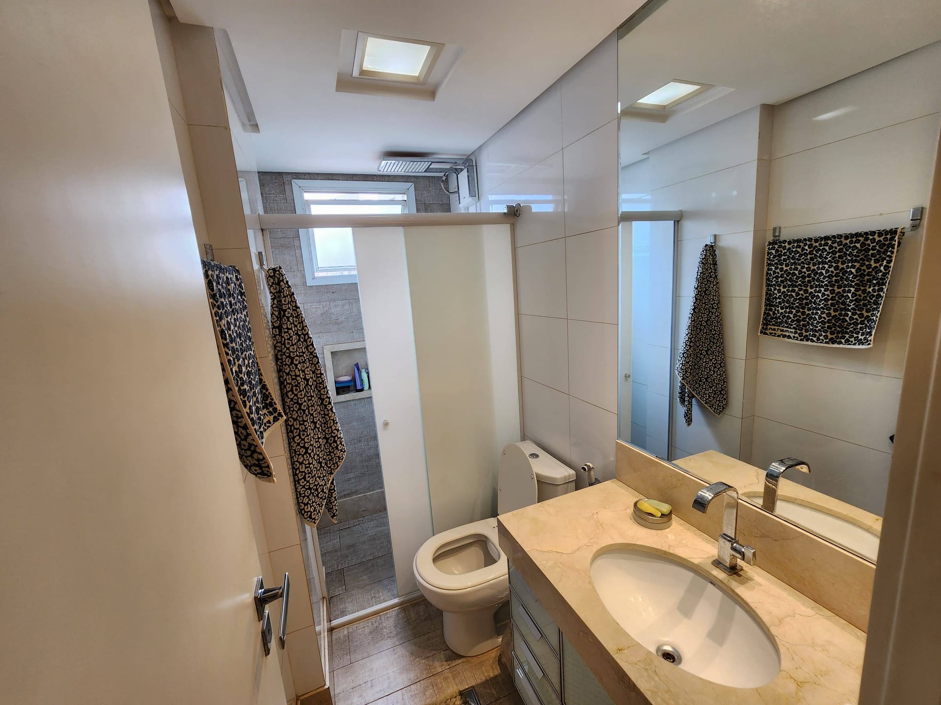 Apartamento à venda com 3 quartos, 94m² - Foto 25