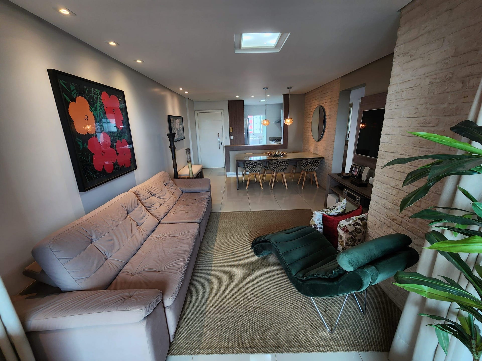 Apartamento à venda com 3 quartos, 94m² - Foto 4