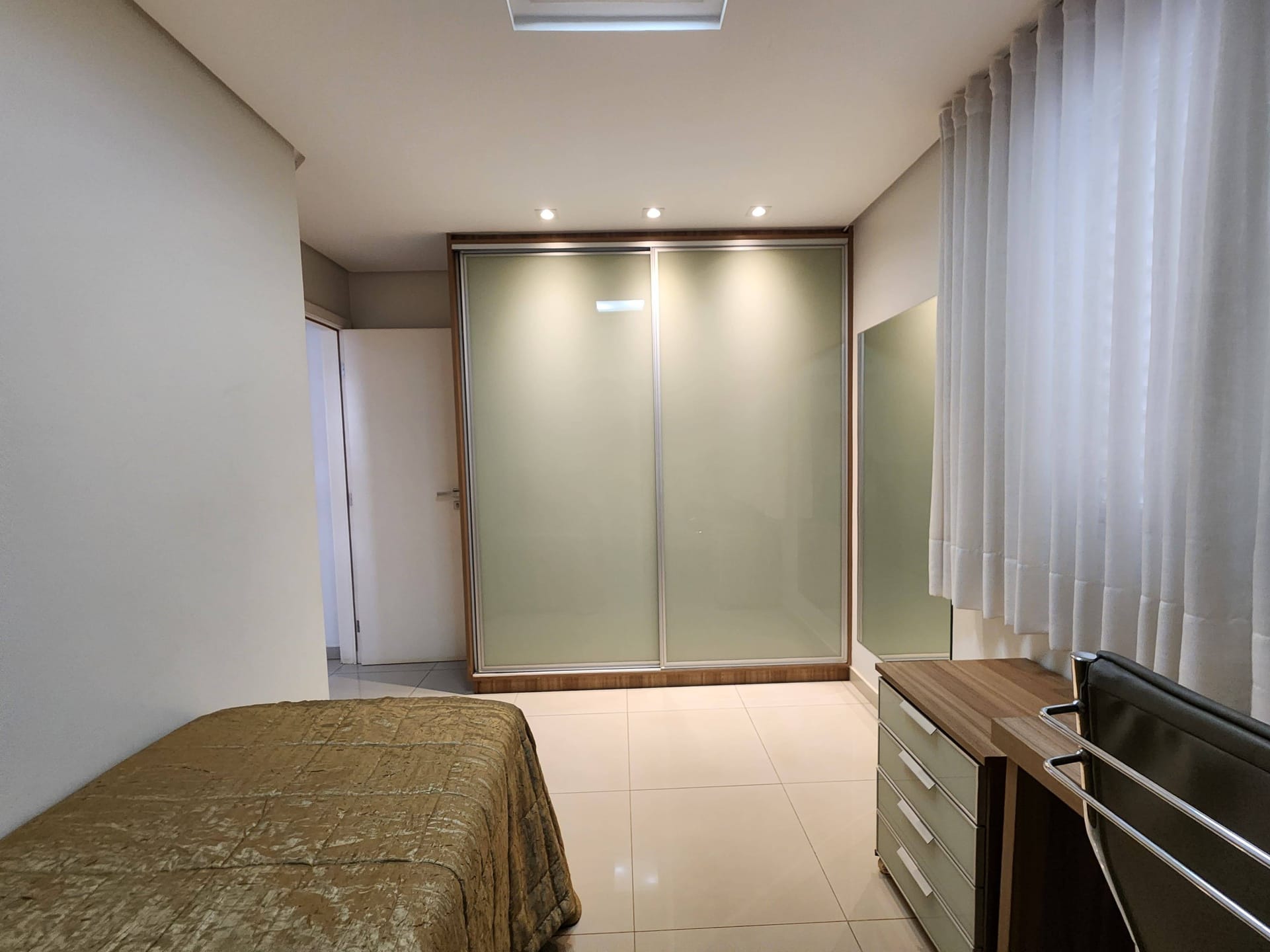 Apartamento à venda com 3 quartos, 94m² - Foto 20