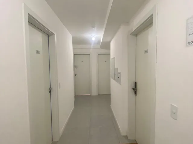 Apartamento 2 quartos e 1 banheiro, para alugar, no bairro Ressacada em Itajaí