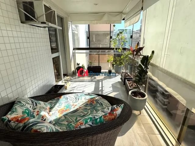 Apartamento 2 quartos e 3 banheiros, à venda, no bairro Jacarepaguá em Rio de Janeiro