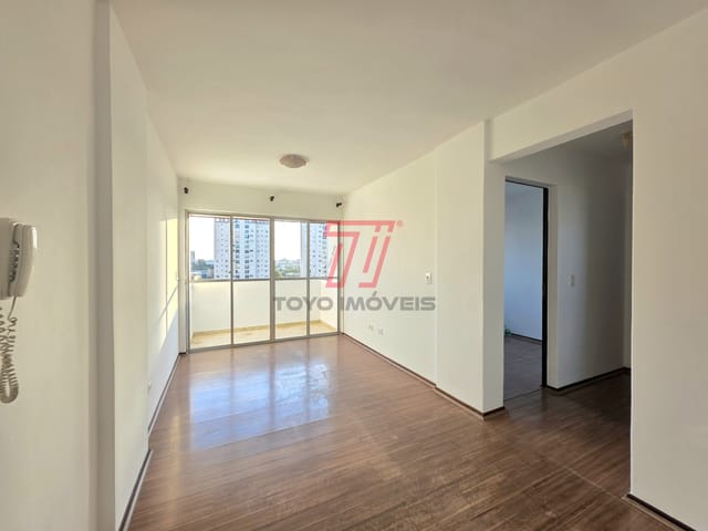 Apartamento 2 quartos e 2 banheiros, à venda ou para alugar, no bairro Portão em Curitiba