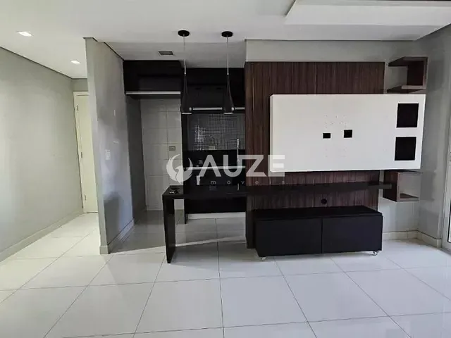 Apartamento com 75m² 3 quartos e 2 banheiros, para alugar, no bairro Cabral em Curitiba