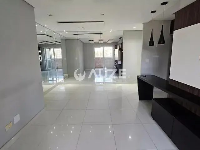 Apartamento com 75m² 3 quartos e 2 banheiros, para alugar, no bairro Cabral em Curitiba