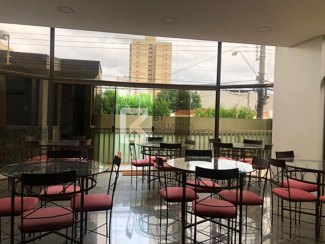 Apartamento, 3 quartos, 100 m² - Foto 2