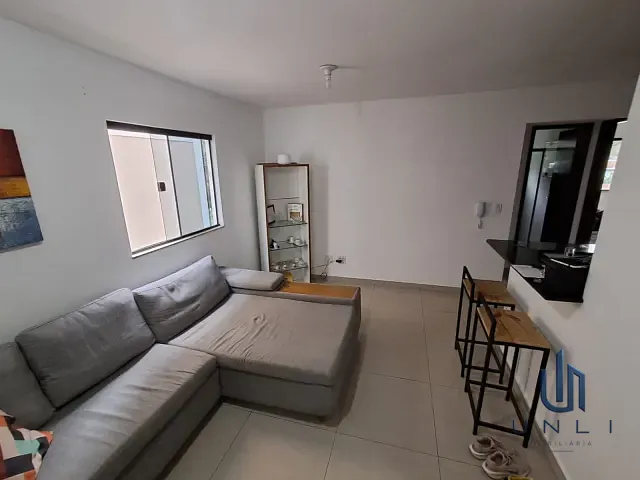 Apartamento 2 quartos e 1 banheiro, para alugar, no bairro Siderlândia em Volta Redonda