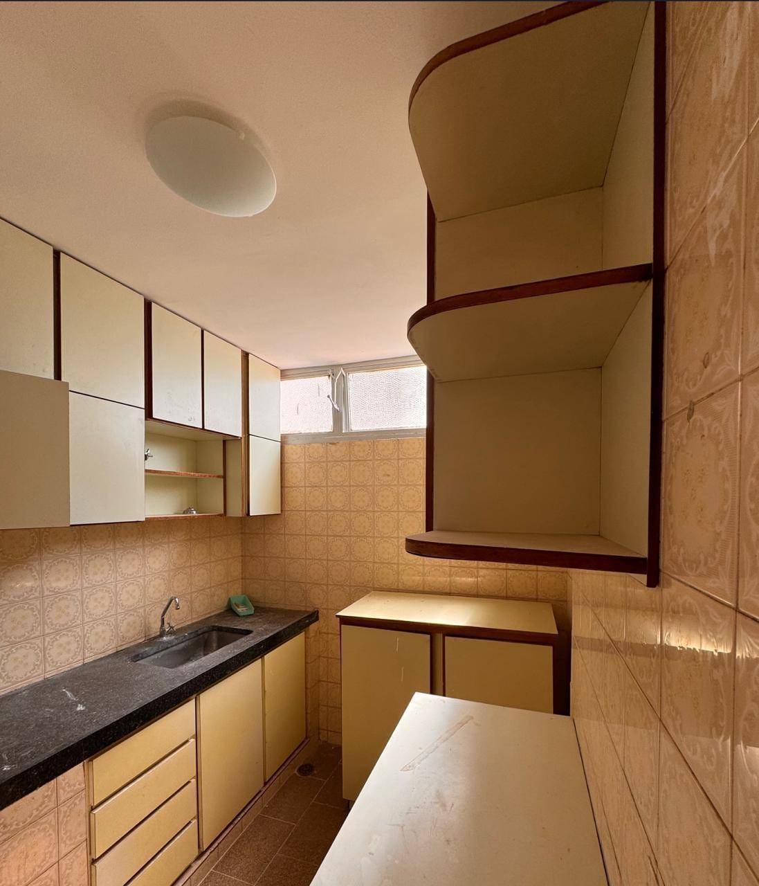 Apartamento à venda com 3 quartos, 91m² - Foto 7