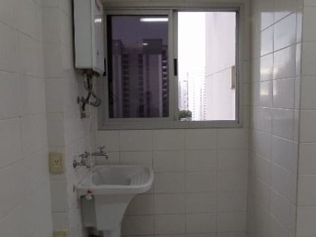 Apartamento com 158m² 3 quartos e 2 banheiros, para alugar, no bairro Santa Rosa em Londrina