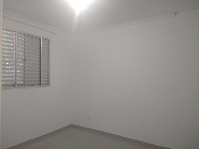 Apartamento 2 quartos e 1 banheiro, à venda, no bairro Residencial Sítio Santo Antônio em Taubaté