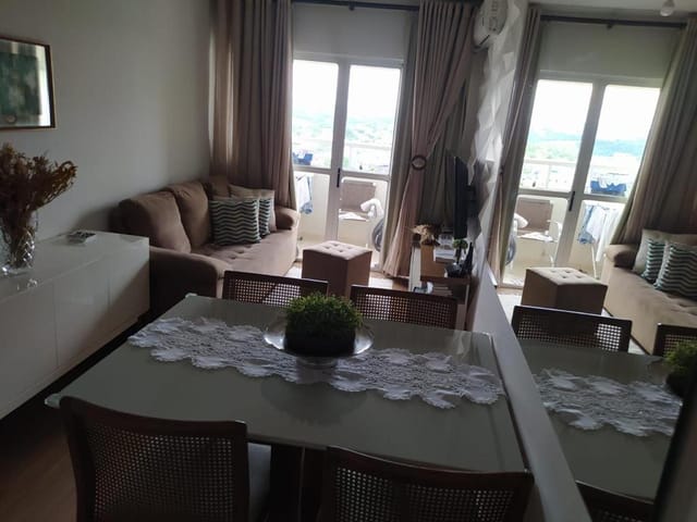 Foto do Apartamento - Ed. Piazza Di Fiori - Apartamento com 3 dormitórios (1suíte) à venda por R$ 370.000,00 - Centro - Ibiporã, PR | Premier Imóveis
