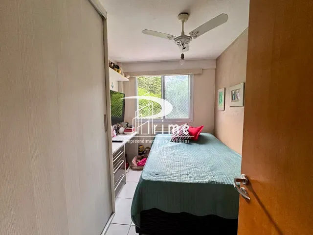 Apartamento 2 quartos e 2 banheiros, à venda, no bairro Piratininga em Niterói