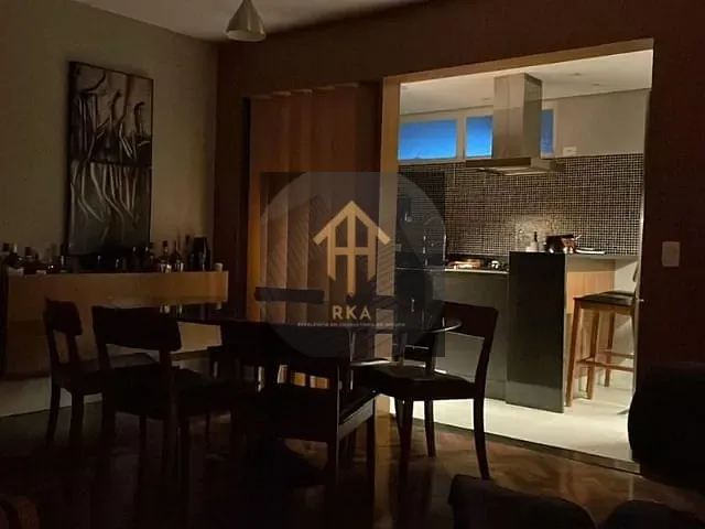 Apartamento 3 quartos e 2 banheiros, à venda, no bairro Moema em São Paulo
