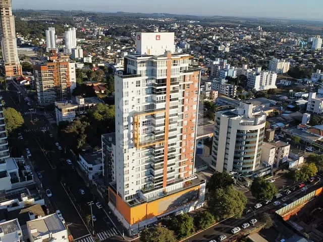 Apartamento com 215m² 3 quartos e 4 banheiros, à venda, no bairro Centro em Chapecó